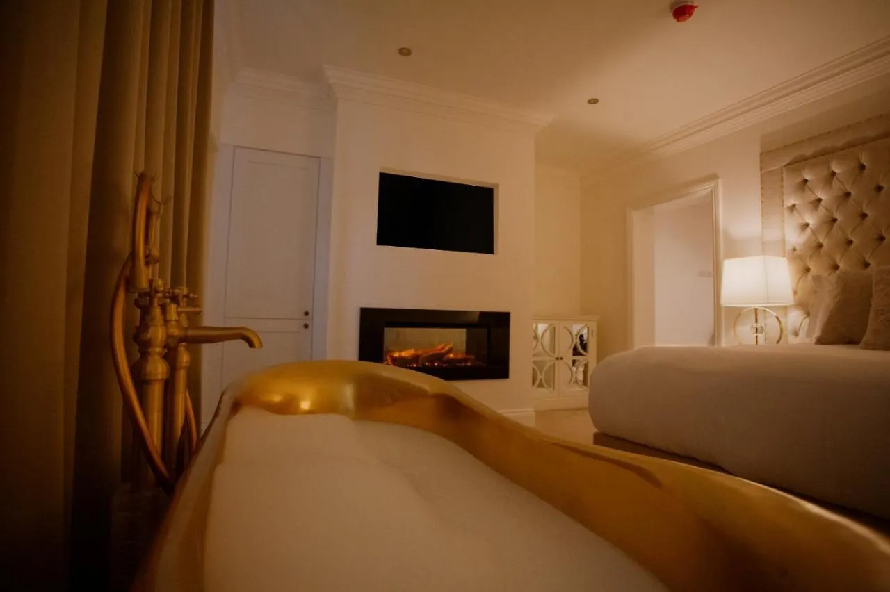The Hotel Chester