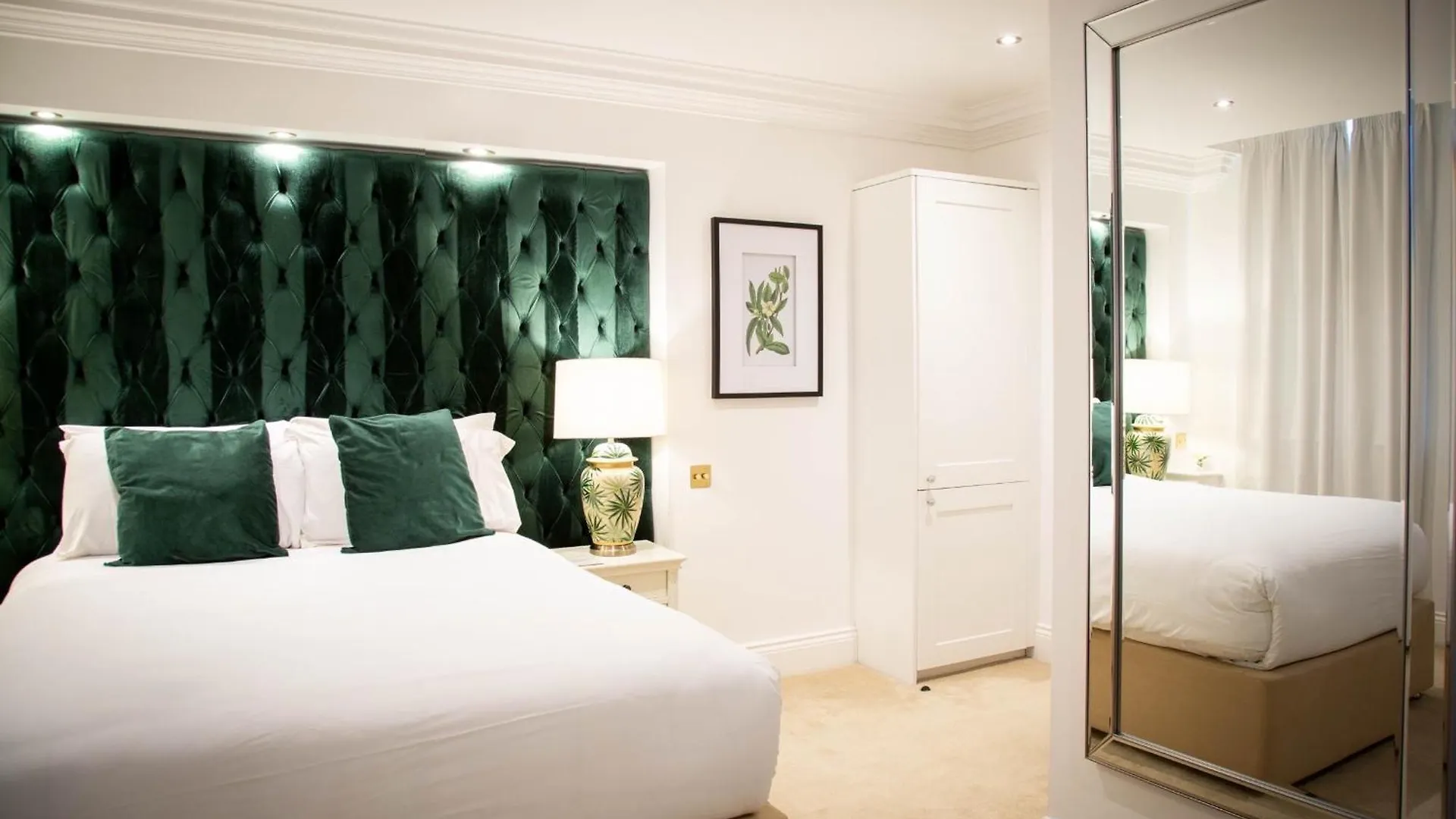 The Hotel Chester